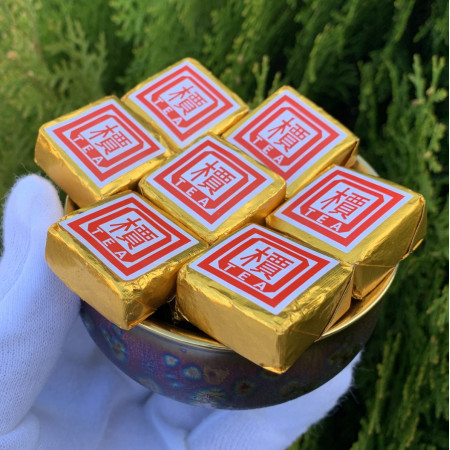 Выдержанный шу пуэр Шань Чень 2003 года кубики 100 г